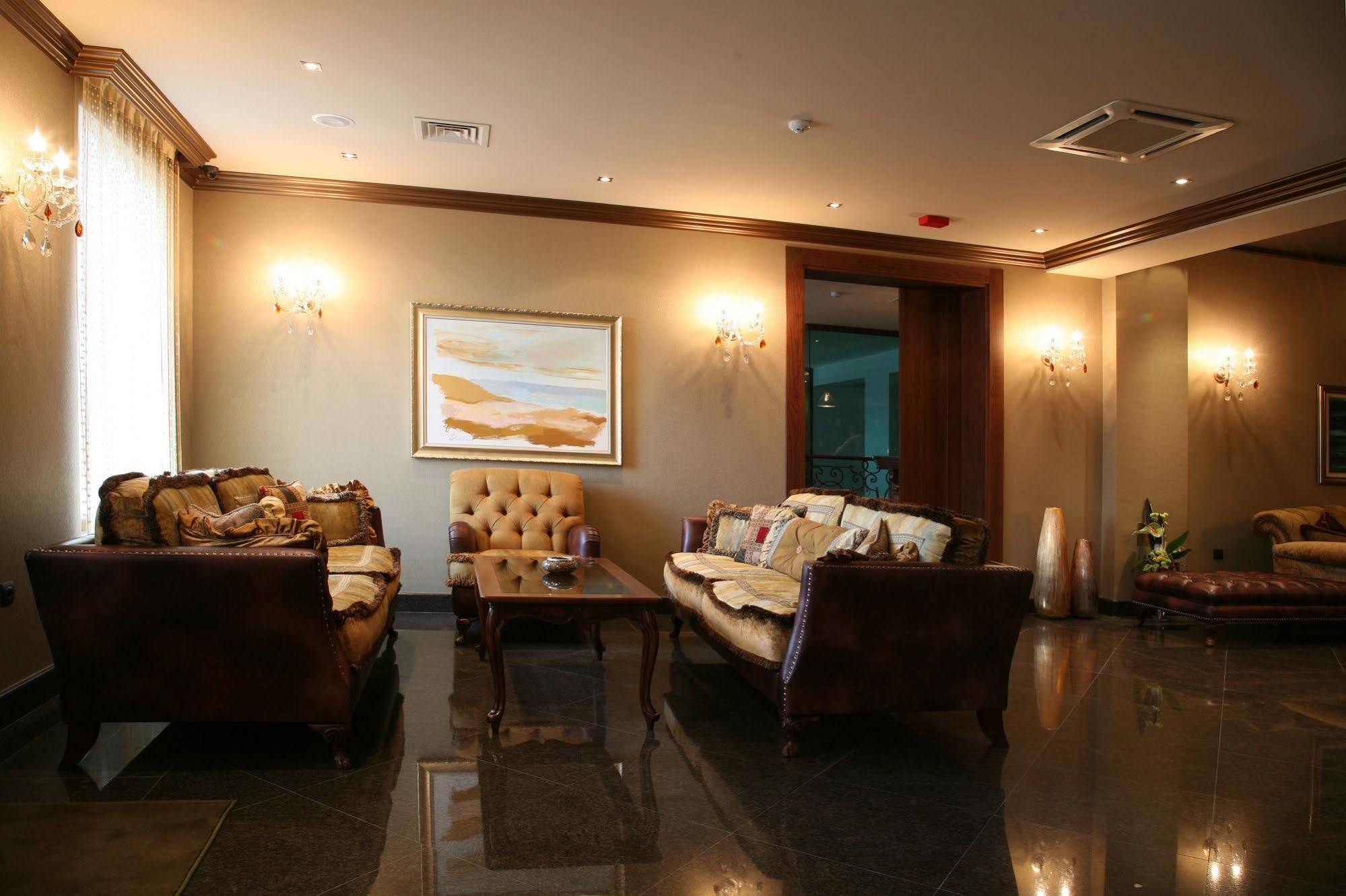 Ventura Boutique Hotel Varna ภายนอก รูปภาพ