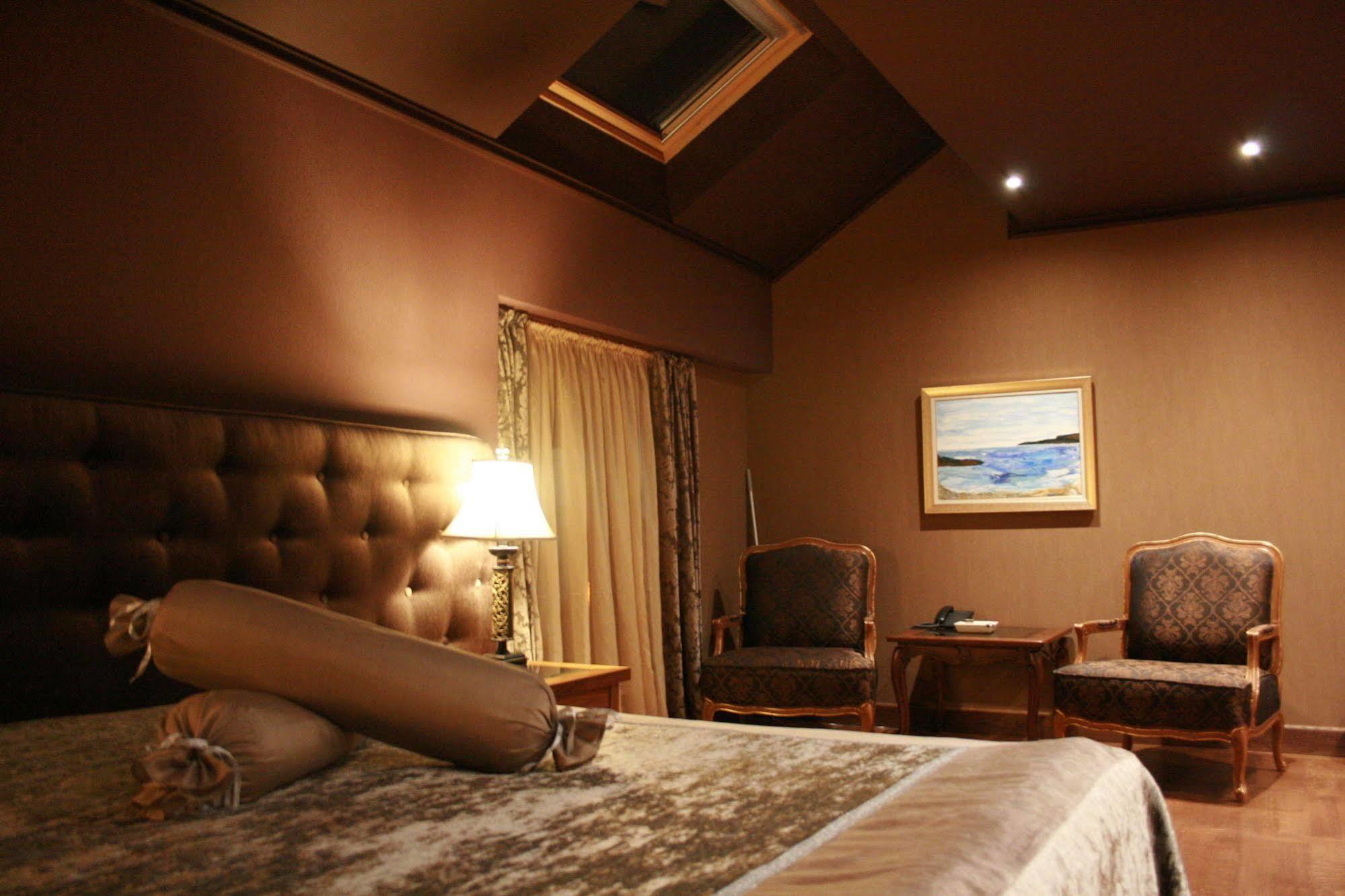 Ventura Boutique Hotel Varna ภายนอก รูปภาพ