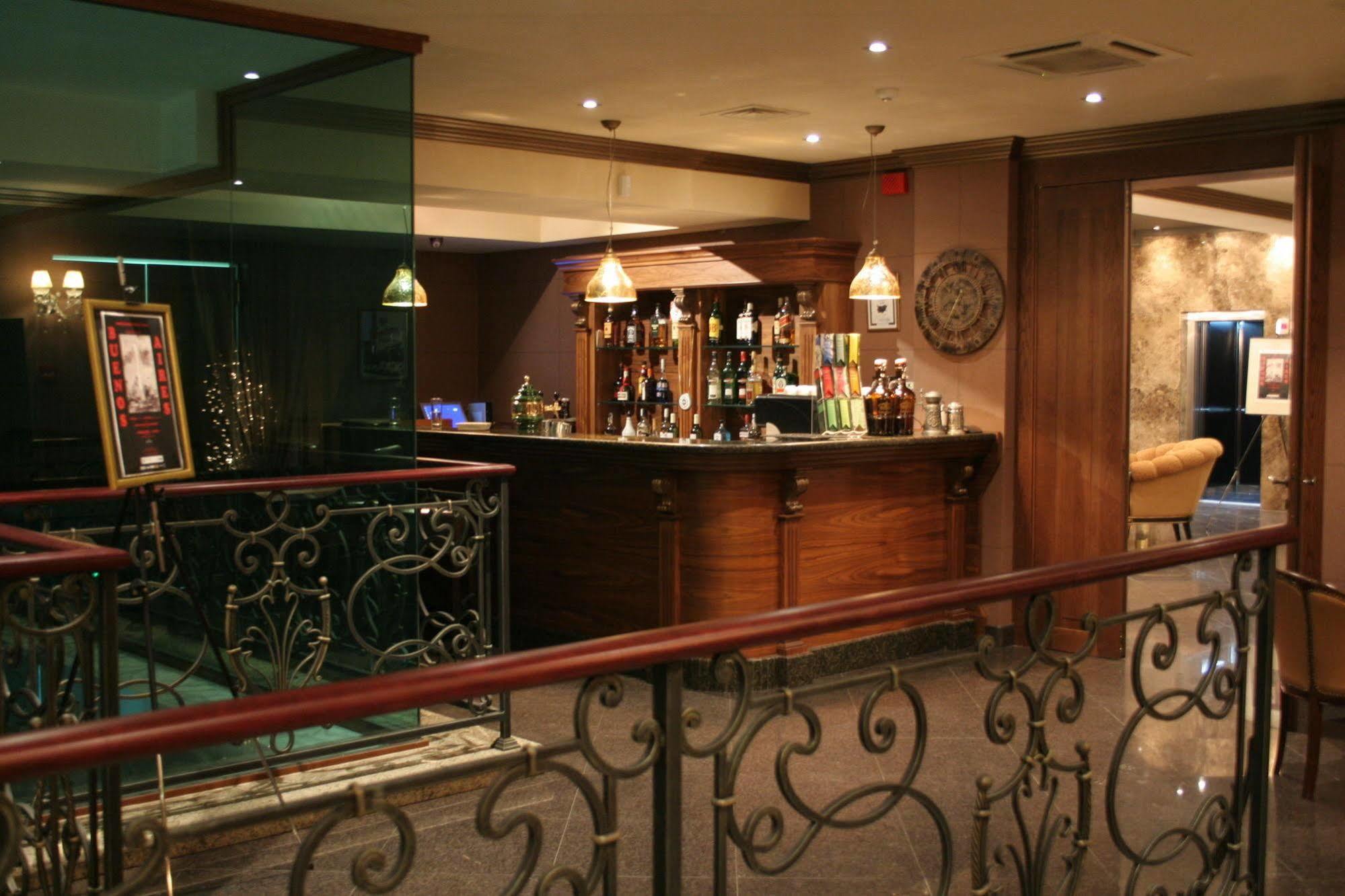 Ventura Boutique Hotel Varna ภายนอก รูปภาพ