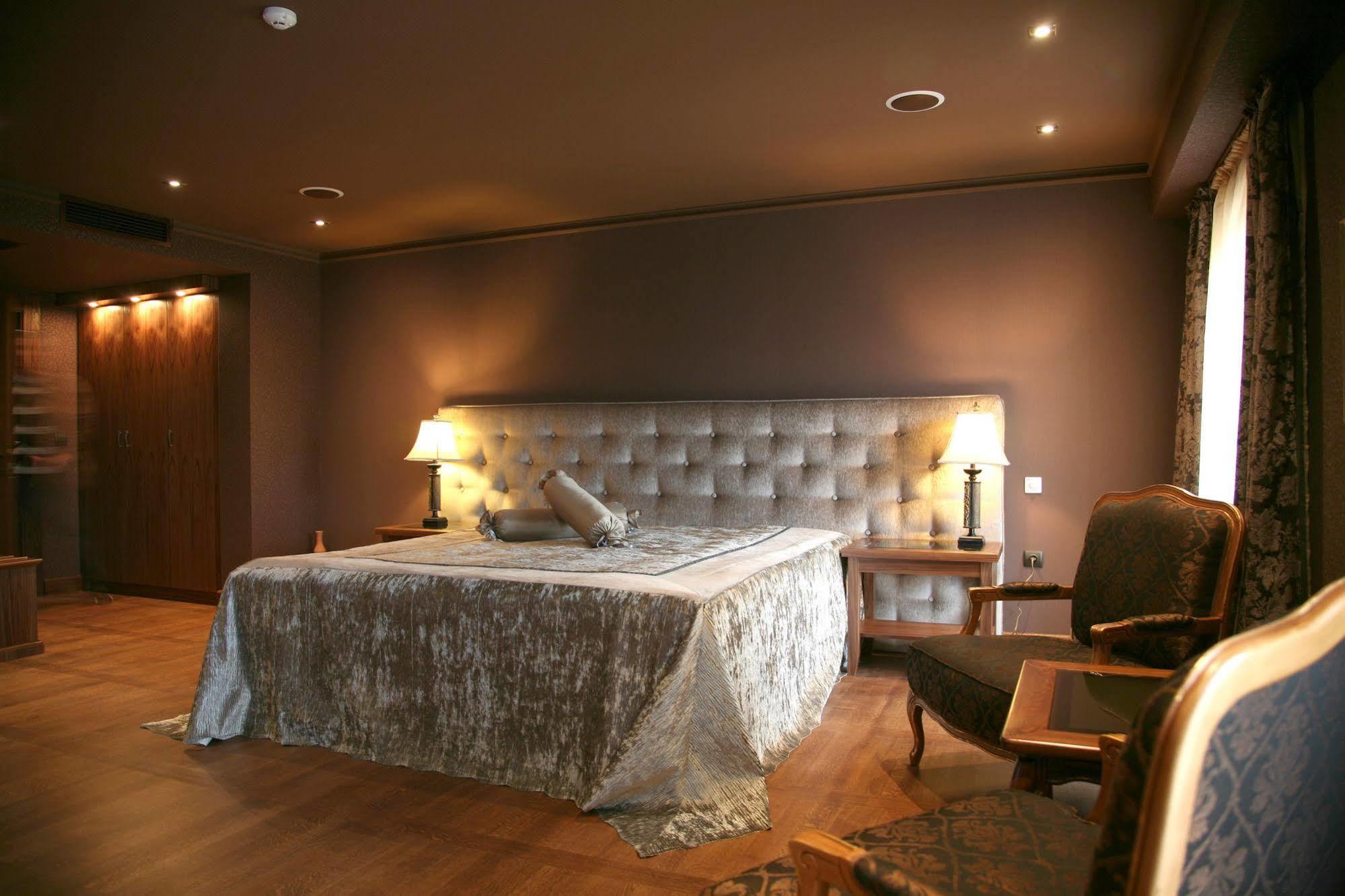 Ventura Boutique Hotel Varna ภายนอก รูปภาพ