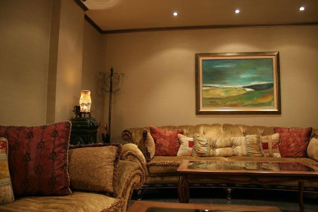 Ventura Boutique Hotel Varna ภายนอก รูปภาพ